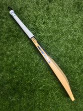 Load image into Gallery viewer, GM Maxi Signature Bat - 2026