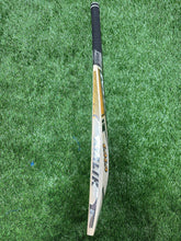 Load image into Gallery viewer, MB Lala Edition (3)