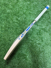 Load image into Gallery viewer, CA Gold 17