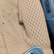Load image into Gallery viewer, Shaheen Sports Classic Batting Gloves