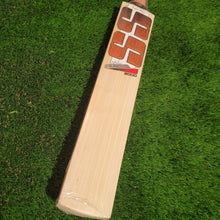 Load image into Gallery viewer, SS Master 2000 English-Willow Cricket Bat
