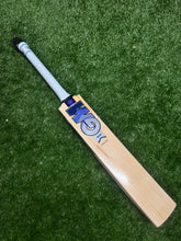 Load image into Gallery viewer, GM Maxi Signature Bat - 2026
