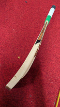 Load image into Gallery viewer, Kids Bat for Tennis Ball (size 3)
