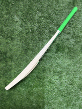 Load image into Gallery viewer, KS Classic 2.0 - Tape Ball Bat
