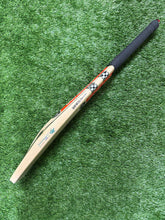 Load image into Gallery viewer, Gray Nicolls Shockwave 200 2.0
