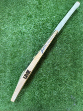 Load image into Gallery viewer, MB UMZ Pathan (1)
