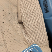 Load image into Gallery viewer, Shaheen Sports Classic Batting Gloves
